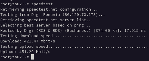 Internet speed test showing download speed of 421.47 Mbps and upload speed of 451.29 Mbps